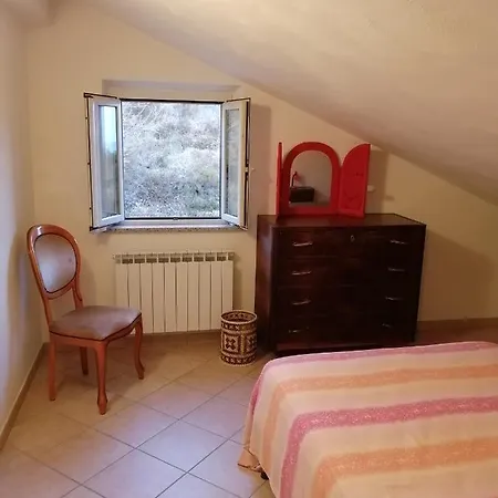 Feriehus La Casa Gialla Belvedere