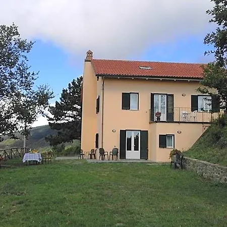 Feriehus La Casa Gialla Belvedere *