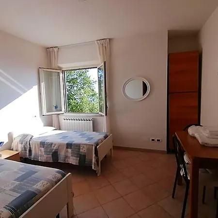 La Casa Gialla Belvedere Feriehus *