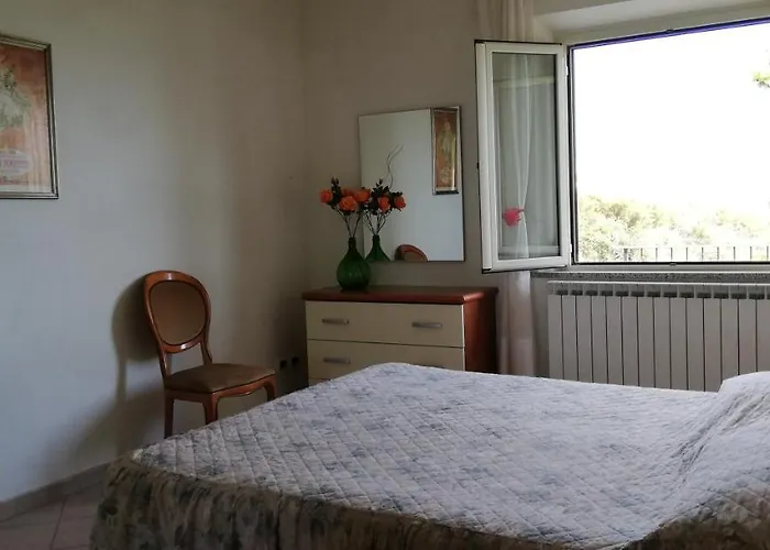 La Casa Gialla Belvedere Feriehus