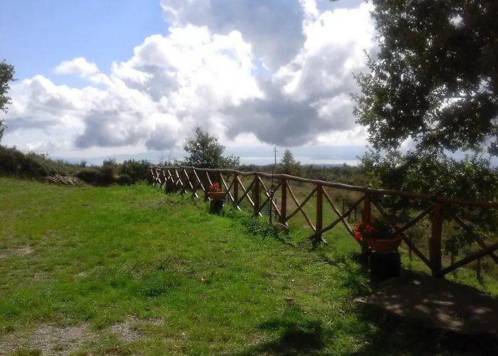 La Casa Gialla Belvedere Feriehus *